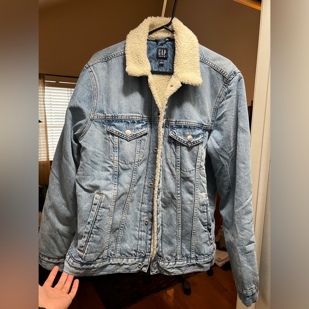 GAP - Sherpa lined jacket